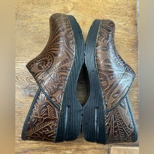 Dansko Brown Tooled Cloggs 8.5